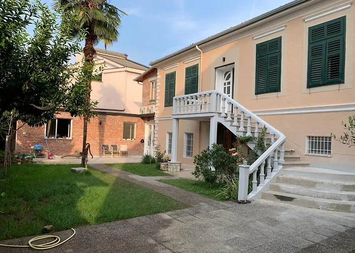 Vintage Villa